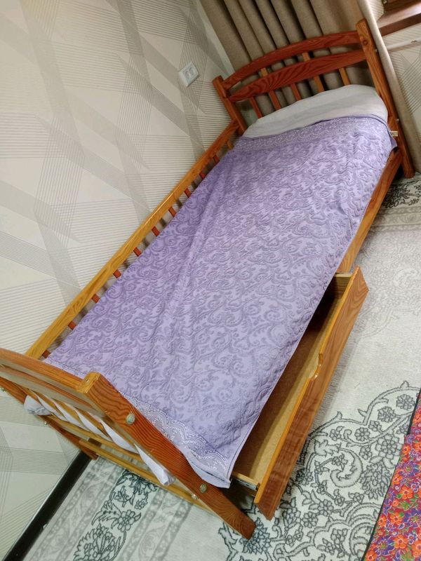 Детиский кровать 2 та Детиский кровать 2 та