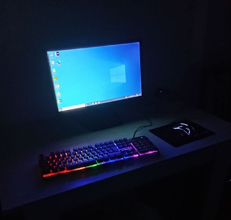 Продается компьютер новый i5 16gb Озу GTX 750 TI Продается компьютер новый i5 16gb Озу GTX 750 TI