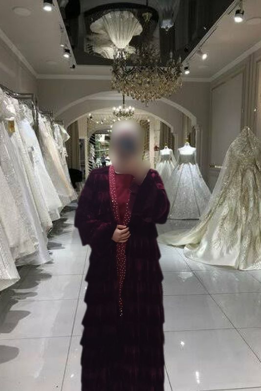 Vecherniy abaya dvoyka Vecherniy abaya dvoyka