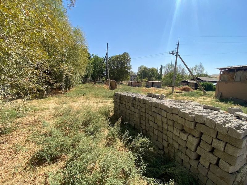 Uchastka sotiladi 10 sotik. Manzil. Toshkent viloyati Parkent tumani. Uchastka sotiladi 10 sotik. Manzil. Toshkent viloyati Parkent tumani.