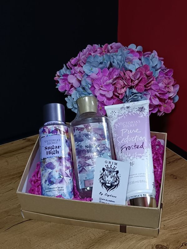 Victoria's Secret box