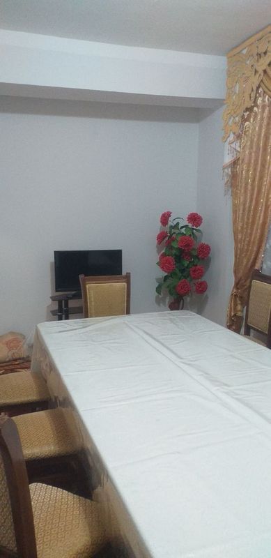 Bez makler Nurofshon shahri [to'y-tepada] 2 xonali uy ijaraga beriladi