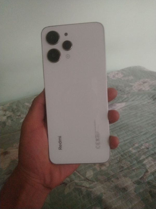 redmi 12 ekrani almashgan
