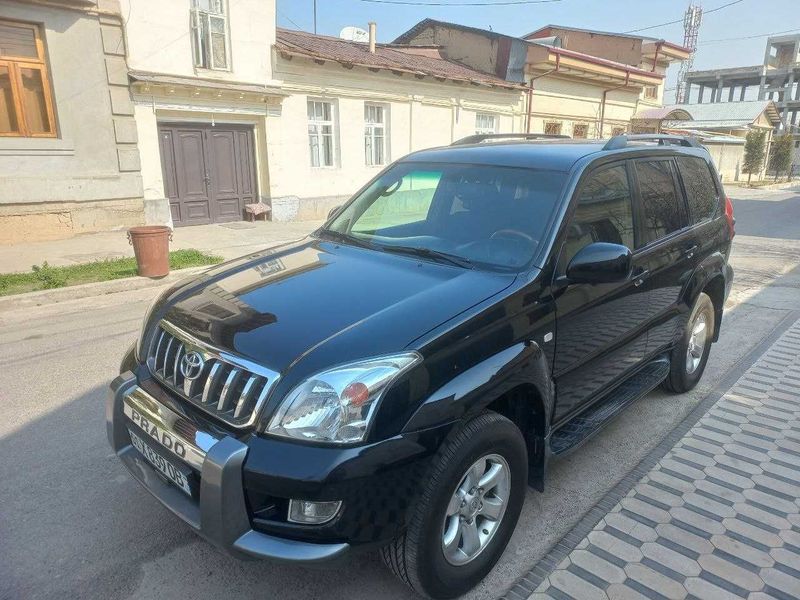 Продается черная Toyota Land Cruiser Prado 2007 года за 18200 у.е.