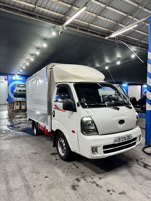 Kia bongo 3 2010yil Kia bongo 3 2010yil