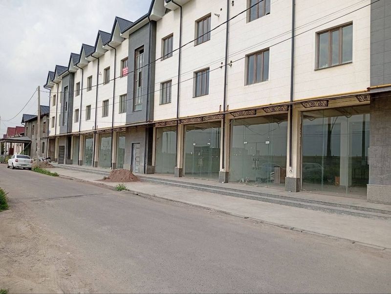 Sergili Yengixayota Kota yoli yuzda noturar joy sotilvoti srochni 750$ Sergili Yengixayota Kota yoli yuzda noturar joy sotilvoti srochni 750$