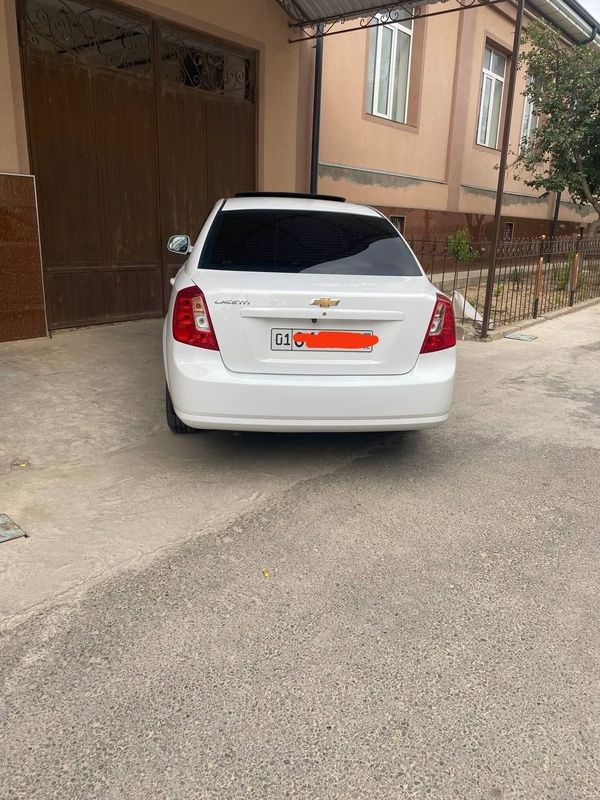 Chevrolet Lacetti Gentra 2021 ideal