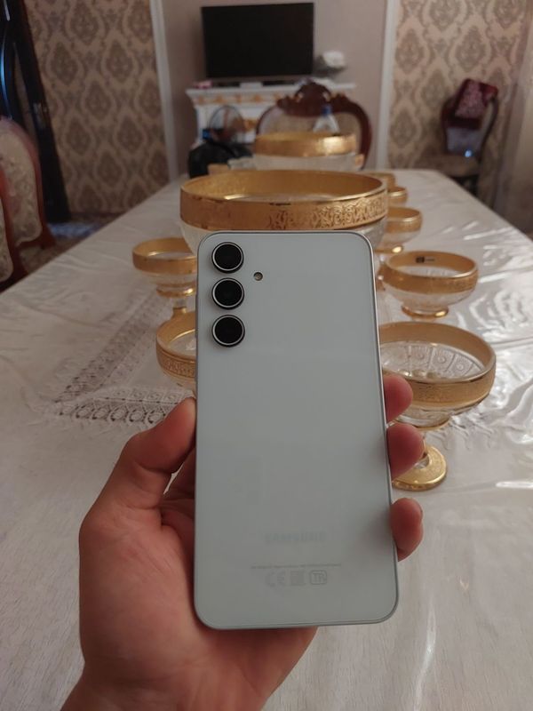 Samsung A35 5G 8/128GB ideal hamma joyi radnoy Samsung A35 5G 8/128GB ideal hamma joyi radnoy