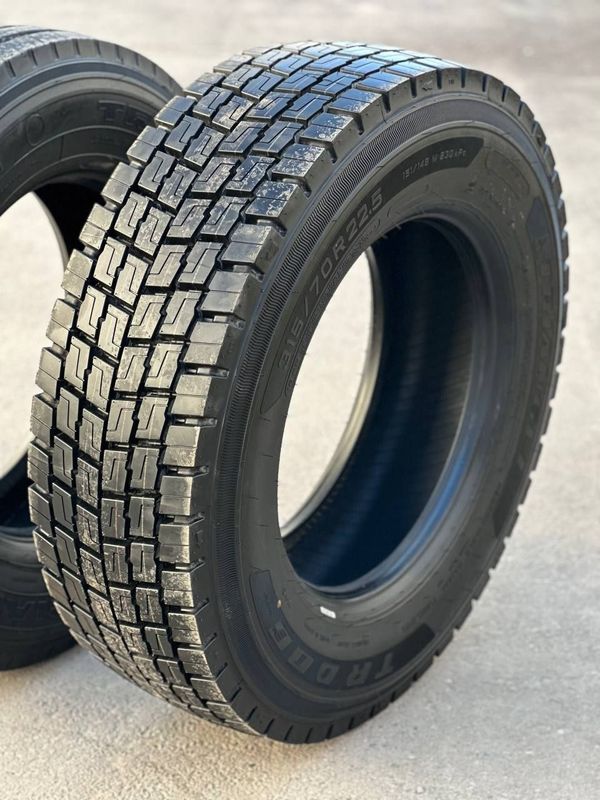 TRIANGLE 315/70R22.5 Фурни тегач