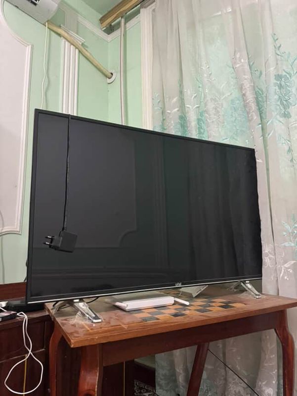 televizor srochna sotiladi