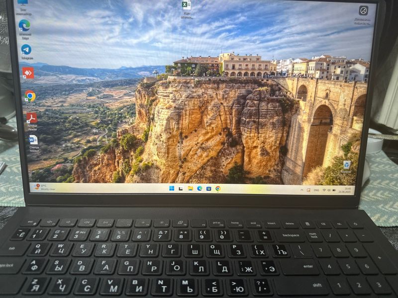 DeLL yangi tuqson birlik.tuqqiz.olti.besh.7757 notebook 1 oy bólgan DeLL yangi tuqson birlik.tuqqiz.olti.besh.7757 notebook 1 oy bólgan