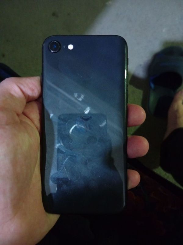 Iphone Se 2020 Rangi Qora Xotira 64 Yomkist 80% Region KH/A Iphone Se 2020 Rangi Qora Xotira 64 Yomkist 80% Region KH/A