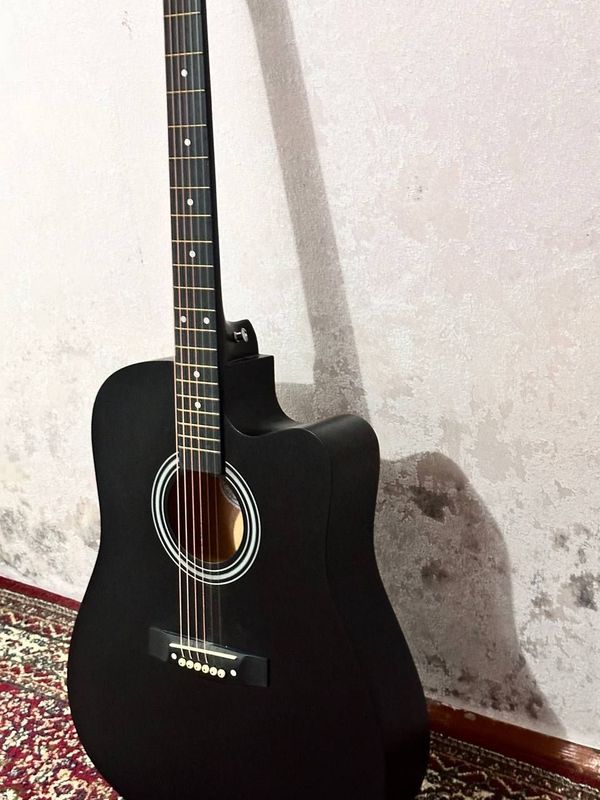 Gitara Caravan music HS 4111 N Gitara Caravan music HS 4111 N