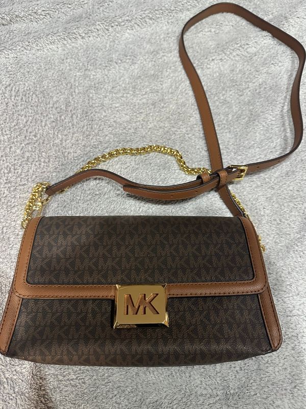 Женская сумочка от бренда Michael Kors