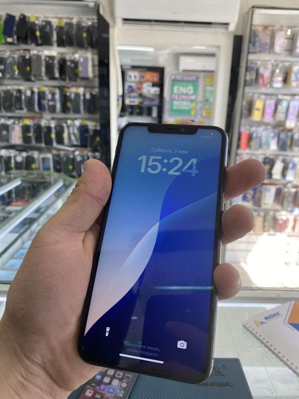 iphone XS max srocnaaa iphone XS max srocnaaa