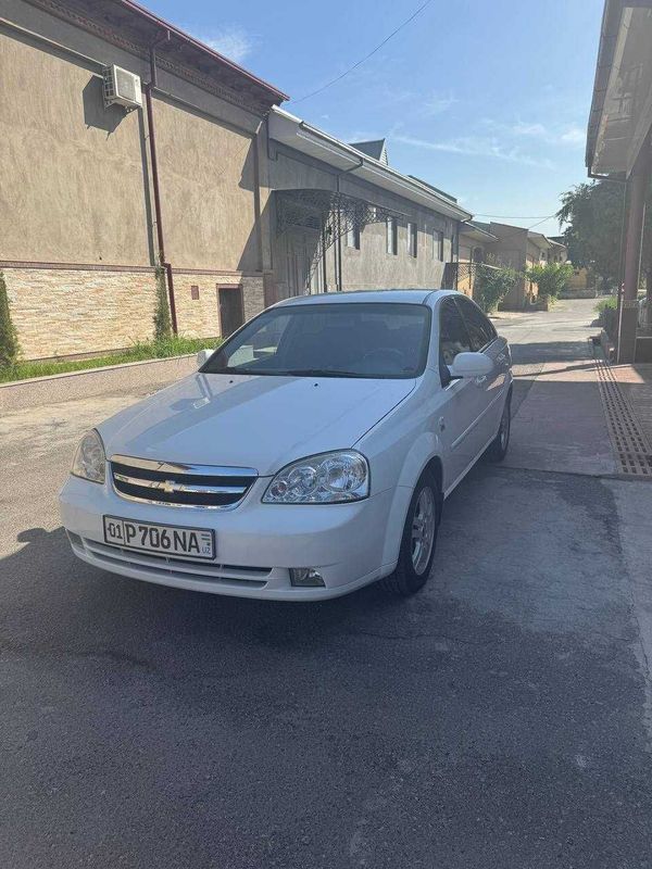 Chevrolet Lacetti 1.8 Chevrolet Lacetti 1.8