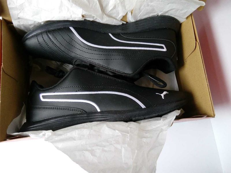 кроссовки PUMA US9 UK 6.5 EUR 40