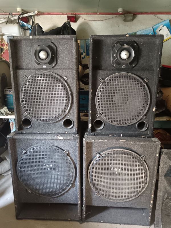 Komplekt aparatura. .
