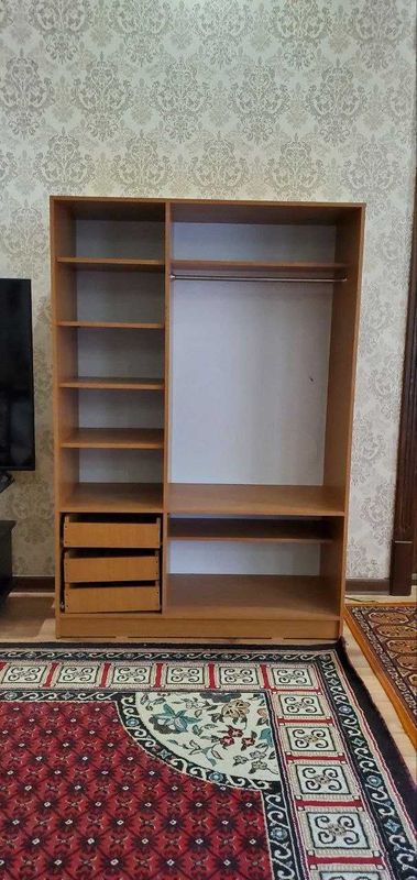 Продаётся Детский шкаф из ДСП