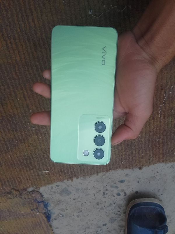 ViVo Y100 16/256 GB