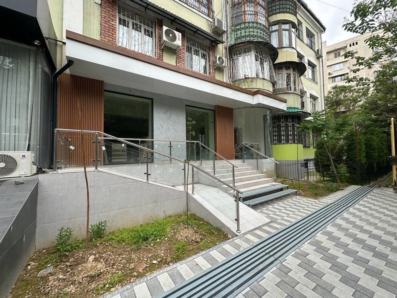 Продается офис Улица Чехова 278м2 Продается офис Улица Чехова 278м2