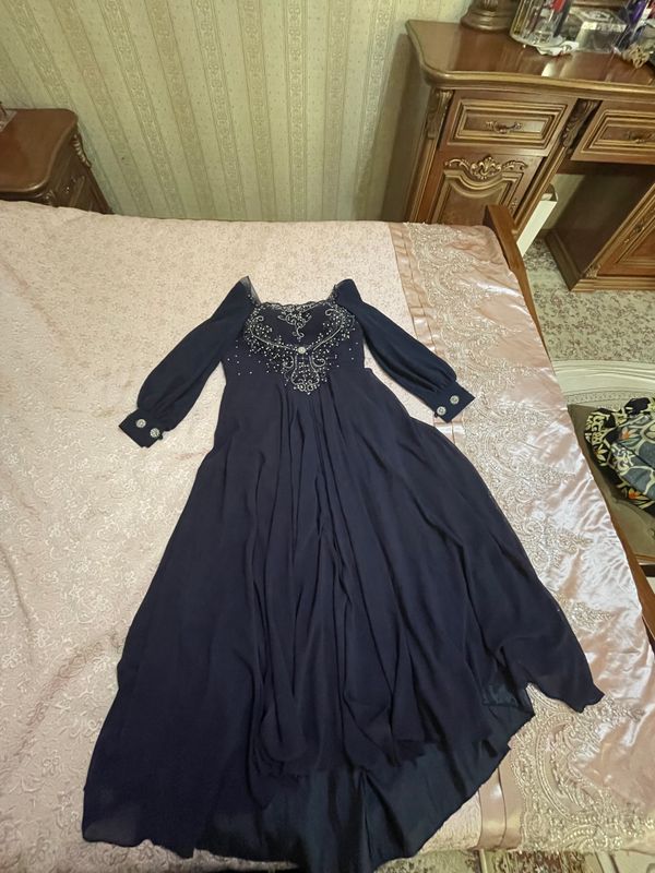 Toylar bazmlar uchun koylak Toylar bazmlar uchun koylak