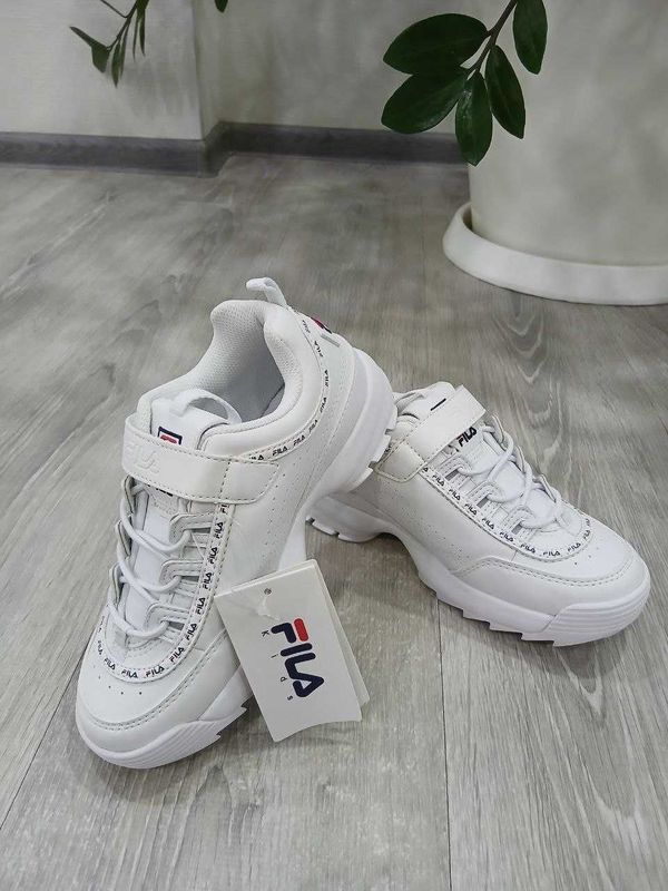 Детские кроссовки FILA НОВЫЕ