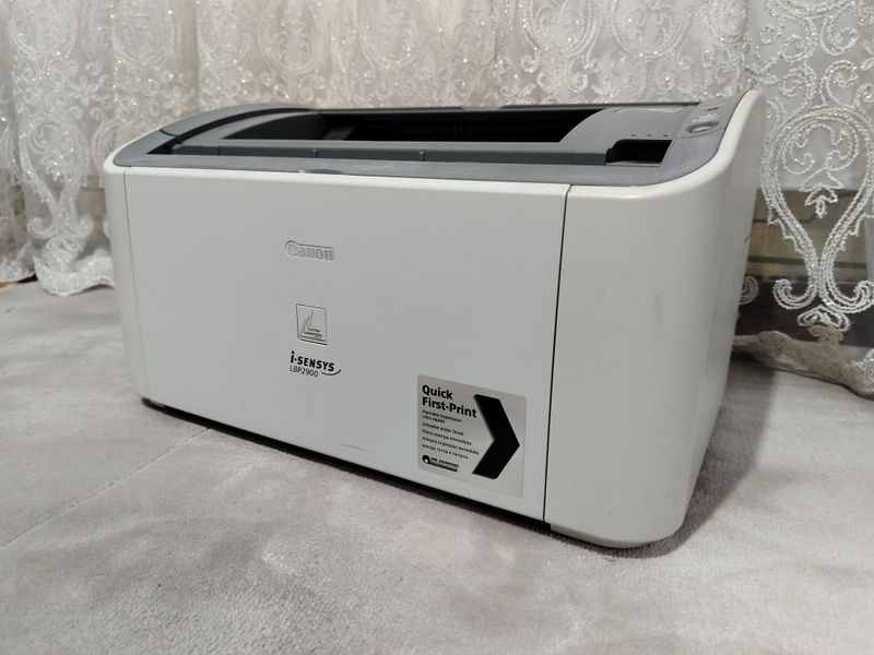 Printer Canon 2900 sotiladi