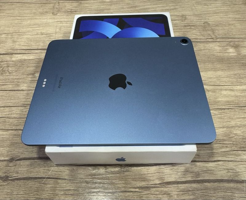 Prodam Idyal Ipad Air 5 M1 64GB wi-fi Prodam Idyal Ipad Air 5 M1 64GB wi-fi
