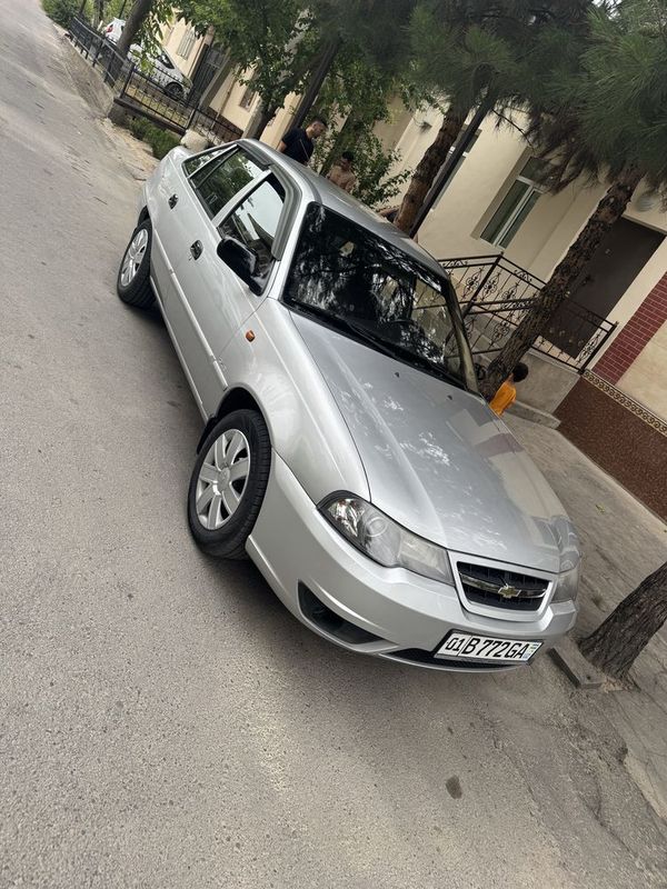 2010-11 yil bir qol moshina tozza 2010-11 yil bir qol moshina tozza