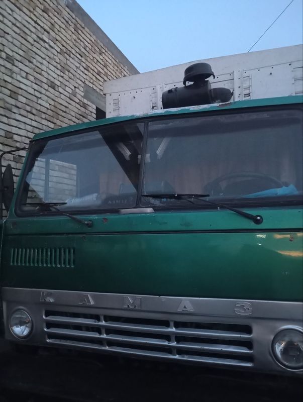 Kamaz 53212 sotiladi Kamaz 53212 sotiladi