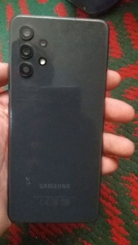 Samsung A32 xotira 128