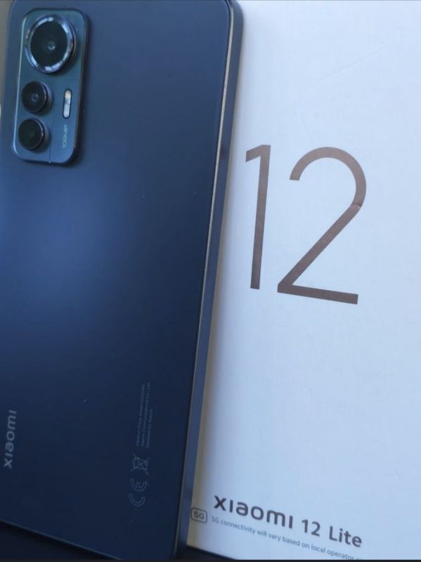 Xiaomi 12 lite 5G 8+5/256gb Xiaomi 12 lite 5G 8+5/256gb