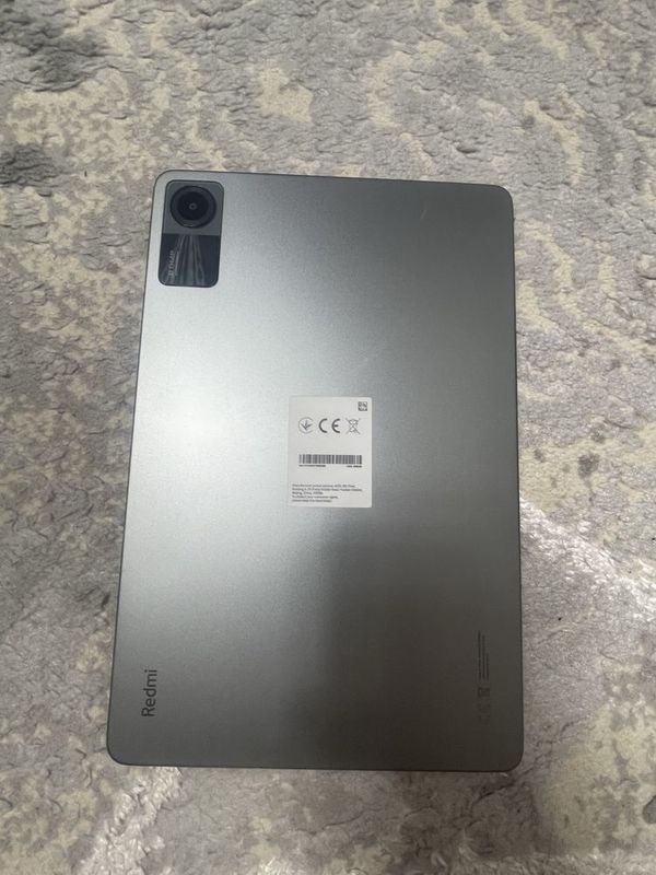 Redmi Pad SE 8/256 GB faqat pubg oynalgan Redmi Pad SE 8/256 GB faqat pubg oynalgan