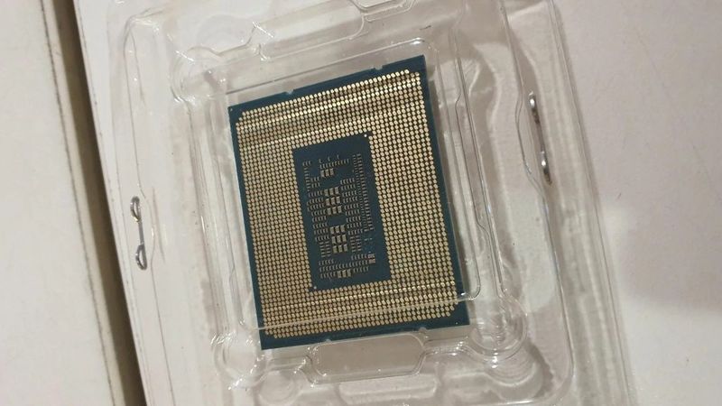 Intel Core i7 12700KF