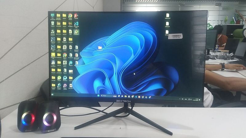 Xtech kompyuter sotiladi
