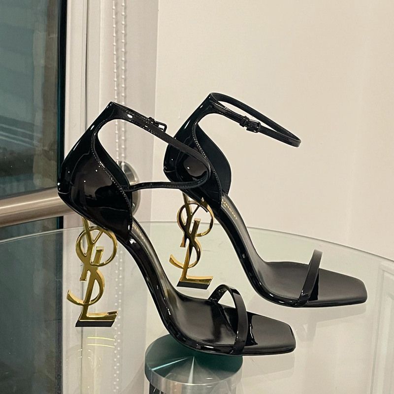 Ayollar uchun YSL klassik poshnali poyabzal”
