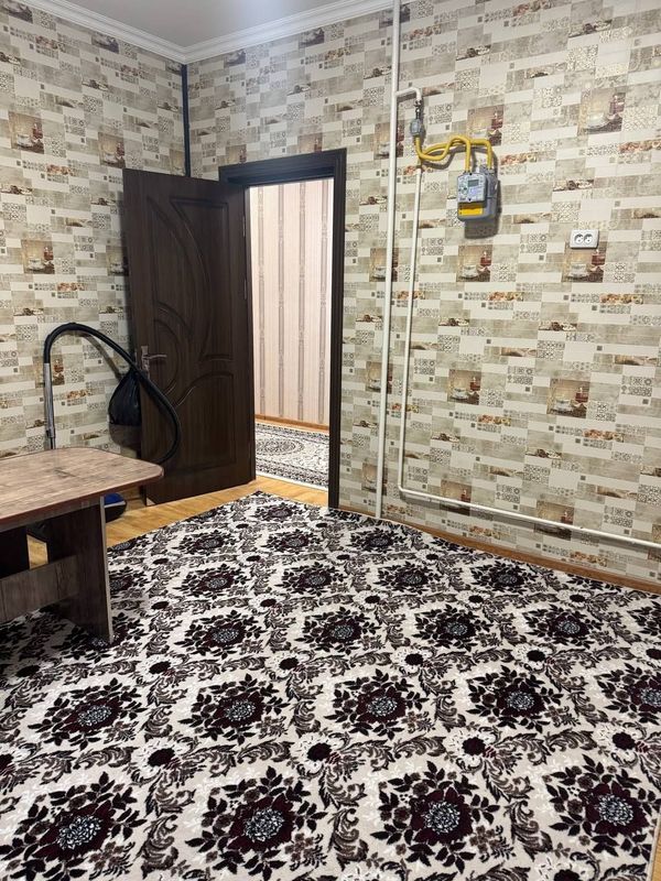 Маркадан 2 хонали уй сотилади