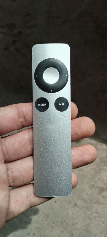 Пульт от Apple TV Original Пульт от Apple TV Original