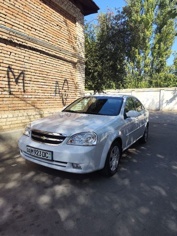 Lacetti 1,8 2009