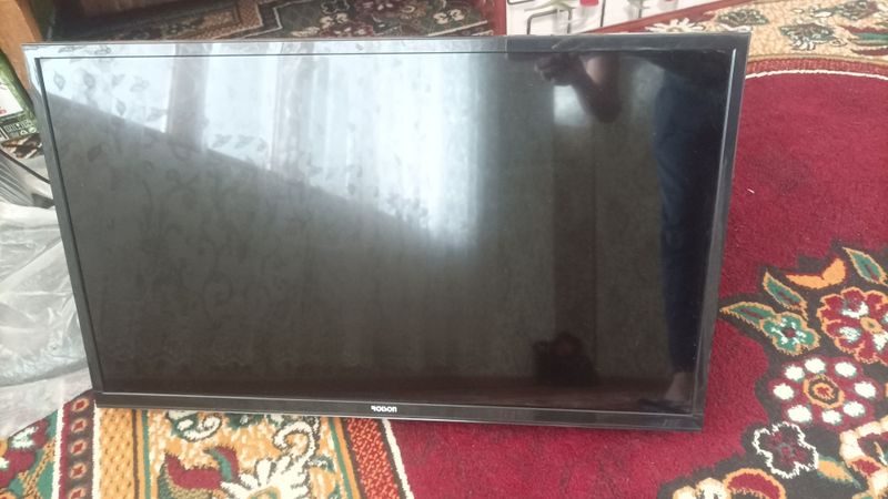 32tali roison televizor