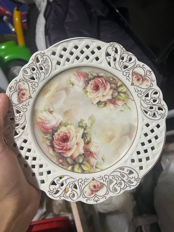 2 xil Servis idishlar nabori bilan 2 xil Servis idishlar nabori bilan