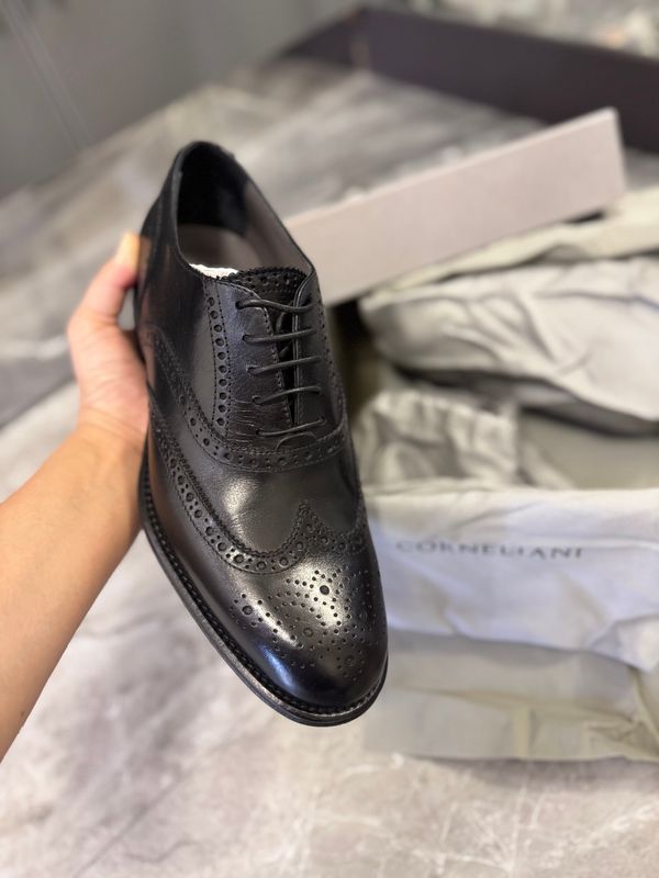 Туфли Corneliani из кожи -$300 Туфли Corneliani из кожи -$300