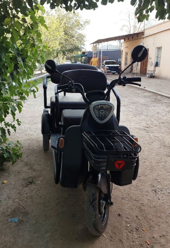 Ассалому алейкум скутер сотилади Ассалому алейкум скутер сотилади
