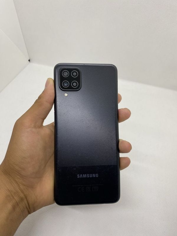Samsung Galaxy A12 Samsung Galaxy A12