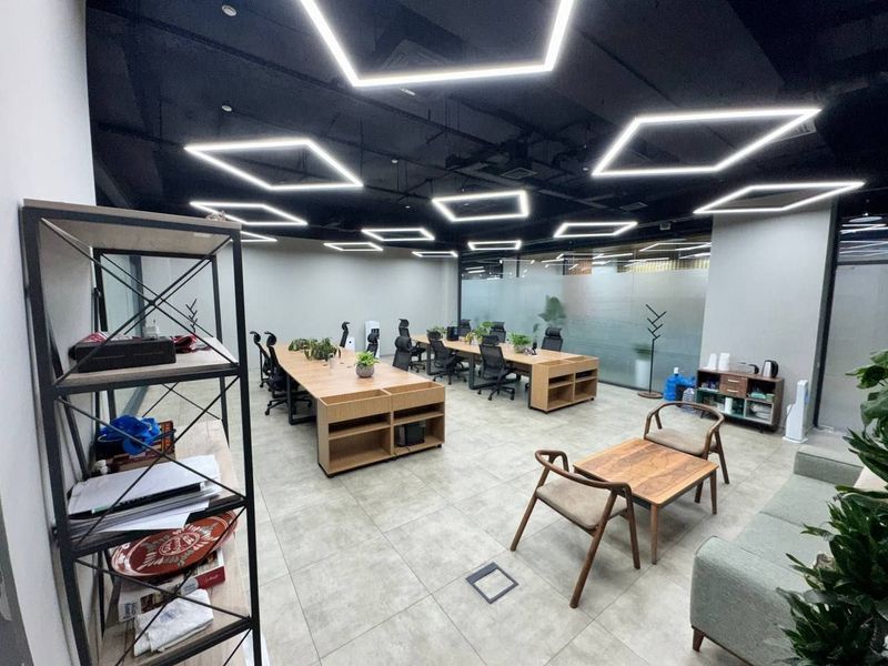ренда офисного помещения 79.79 кв.м. — Platfrom Business Center