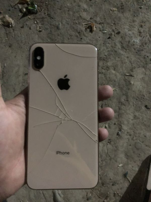 Iphone xs max 80 yomks
