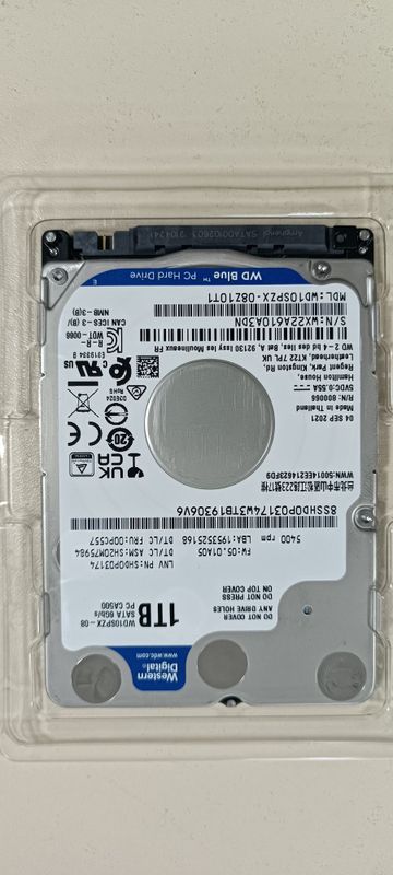 Жёсткий диск WD blue Hdd 1 tb. Для ноутбука 2.5' Жёсткий диск WD blue Hdd 1 tb. Для ноутбука 2.5'