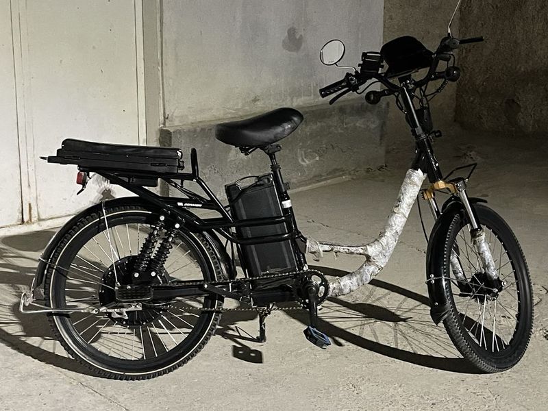 Elektro skuter..