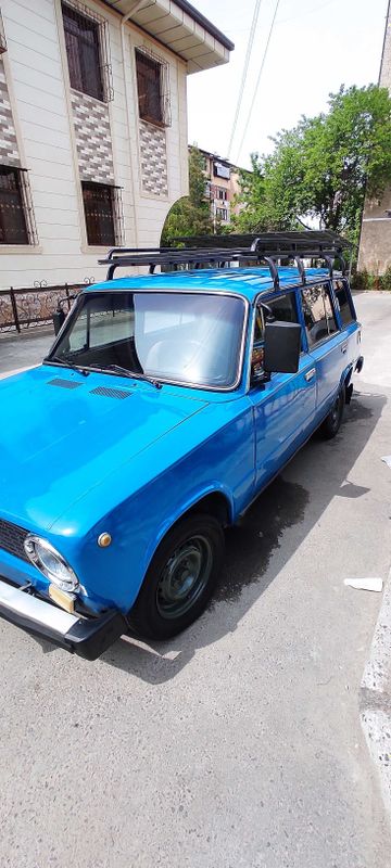 LADA Vaz (2102) AAA